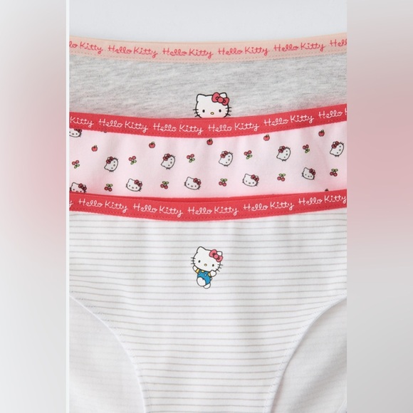 Nib- Zara - Three-Pack of Hello Kitty Underwear- ages 11-12 - Picture 1 of 4